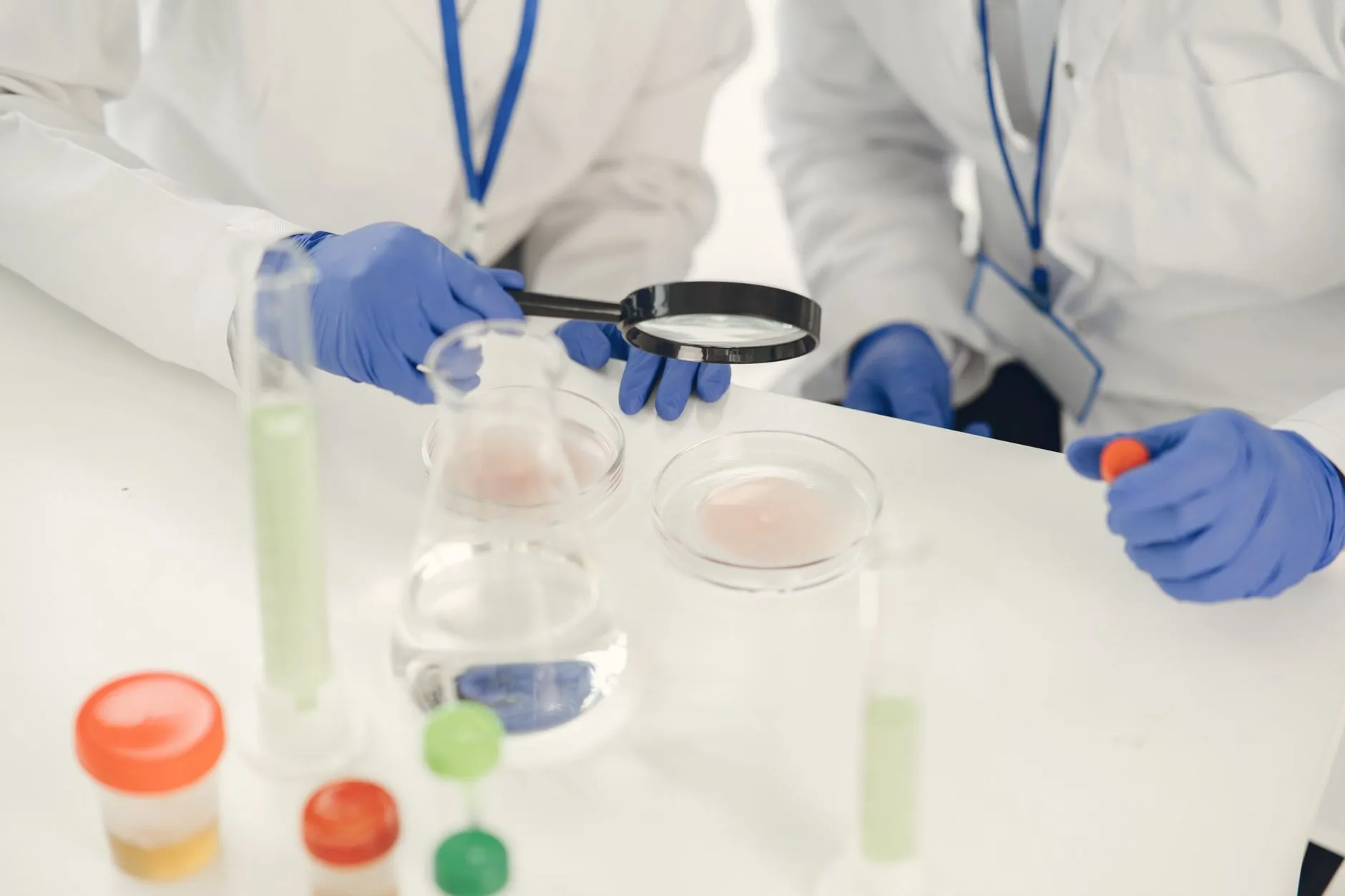 福州莱医美生物科技功效性护肤品核心成分与作用机理解析正文配图 1